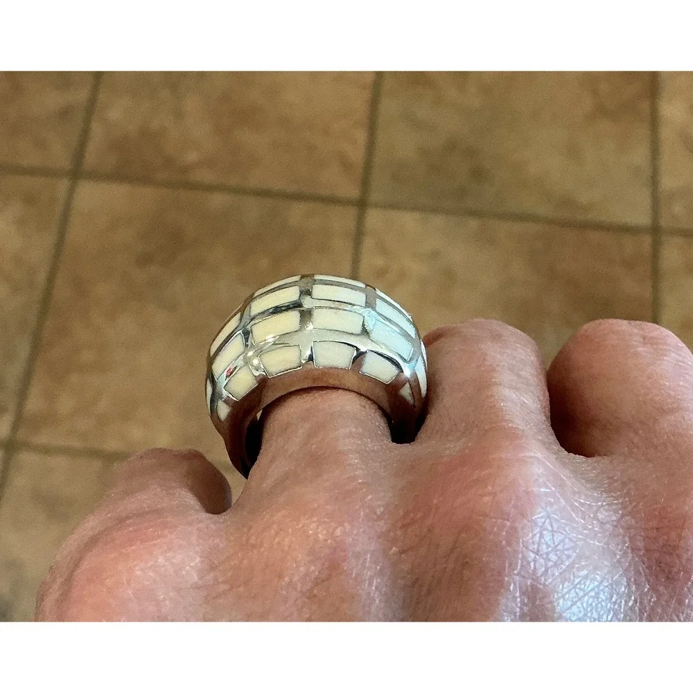 Chunky Stainless Steel Ring White‎ Brick Pattern Statement Band Size 7